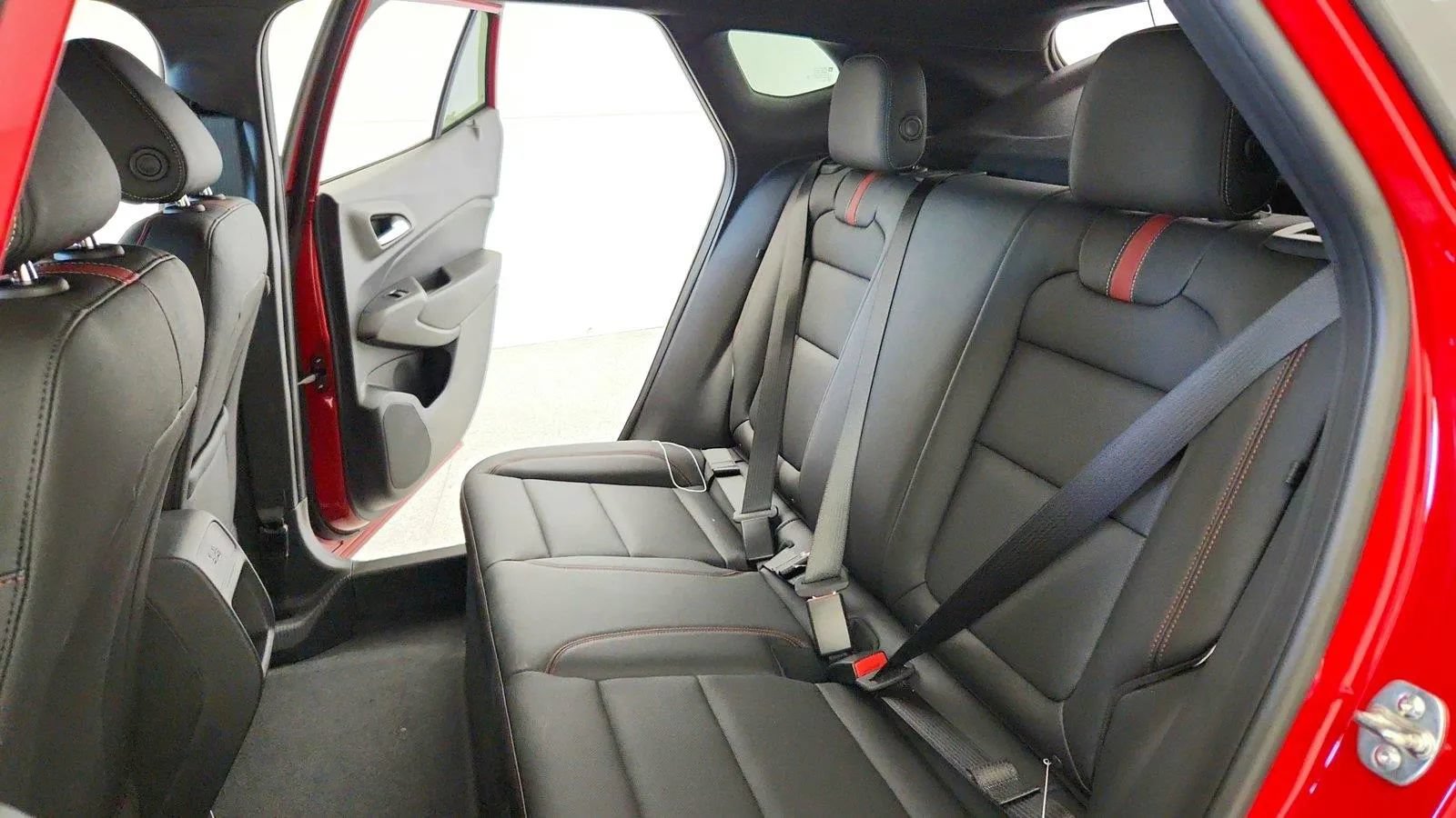 New 2026 Chevrolet Trax RS w/ Driver Confidence Package FWD image 42