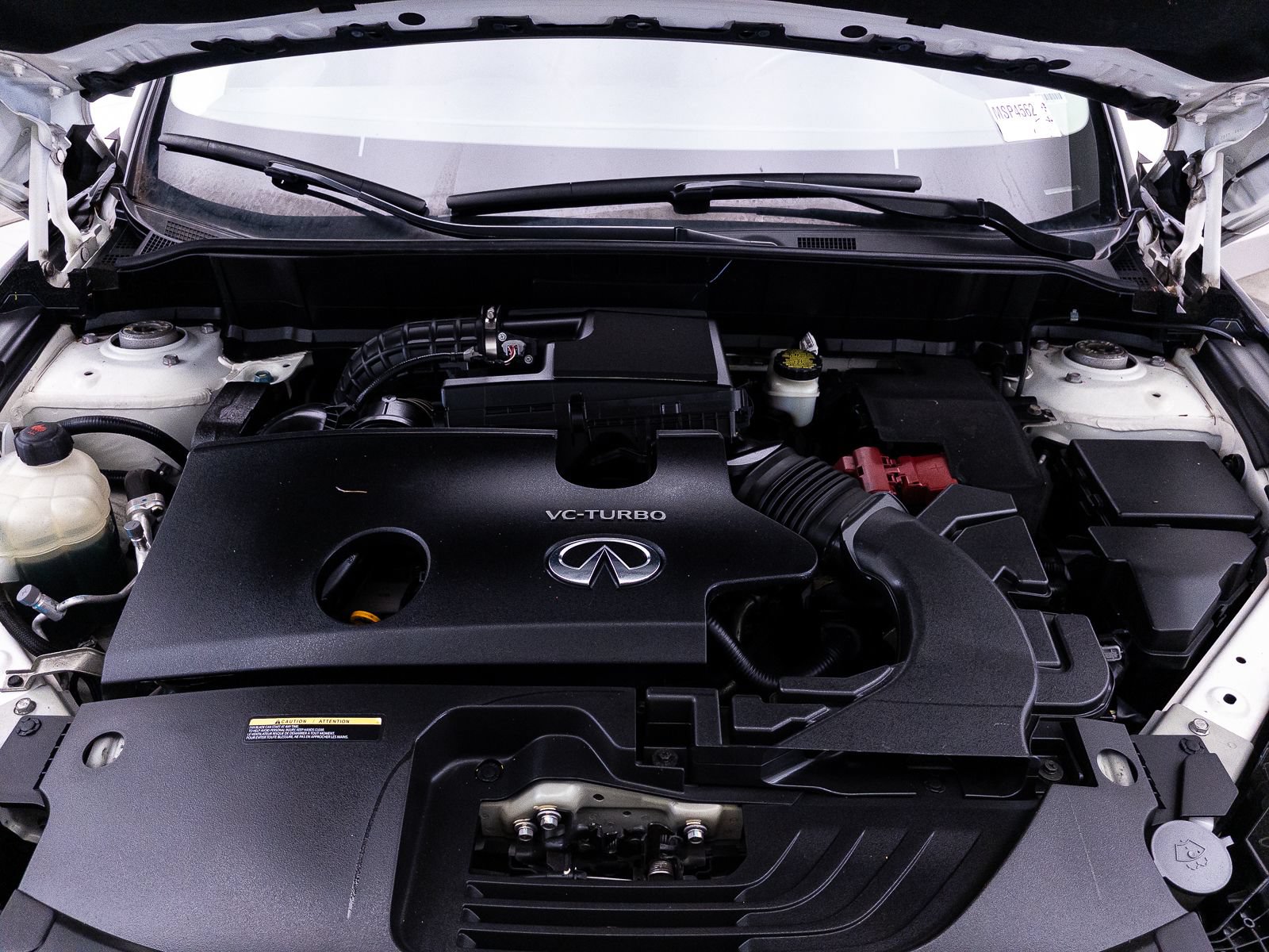 Used 2019 INFINITI QX50 Luxe w/ Cargo Package FWD image 2