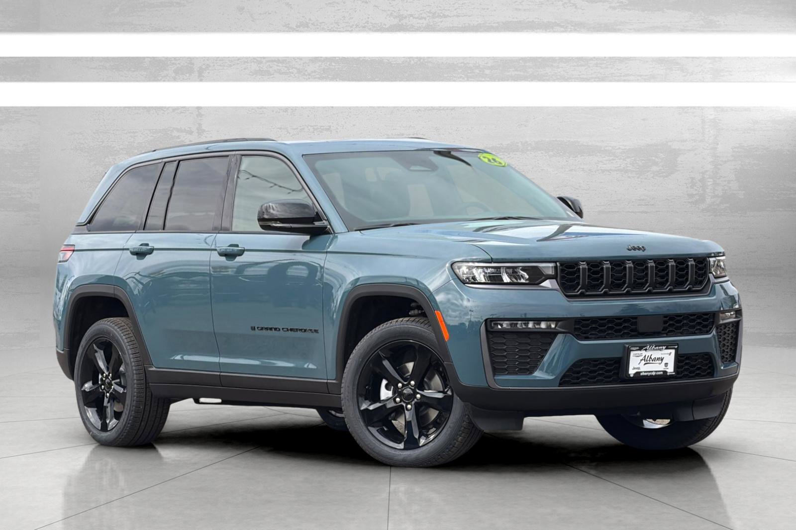 New 2026 Jeep Grand Cherokee Limited w/ Limited Altitude Package image 2