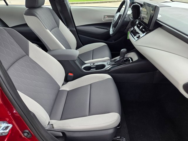 Used 2026 Toyota Corolla LE FWD image 19