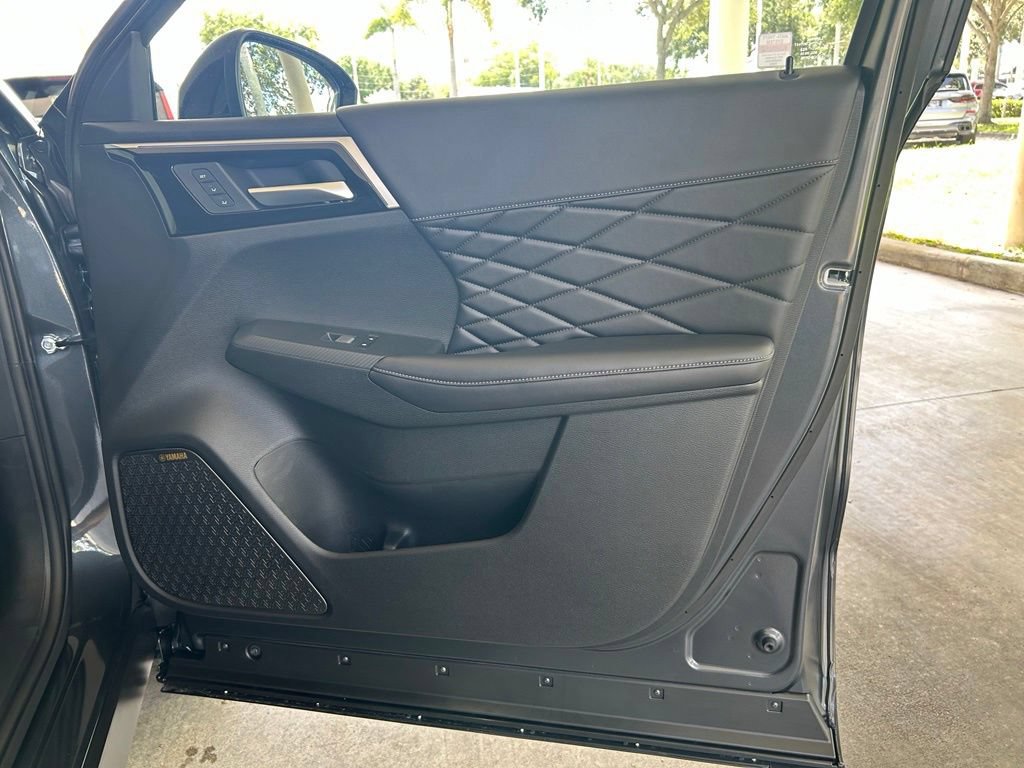 New 2026 Mitsubishi Outlander 4WD Plug-In Hybrid image 29