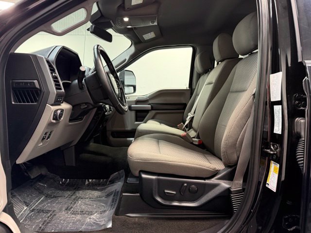 Used 2020 Ford F150 XLT w/ Equipment Group 302A Luxury AWD/4WD image 13