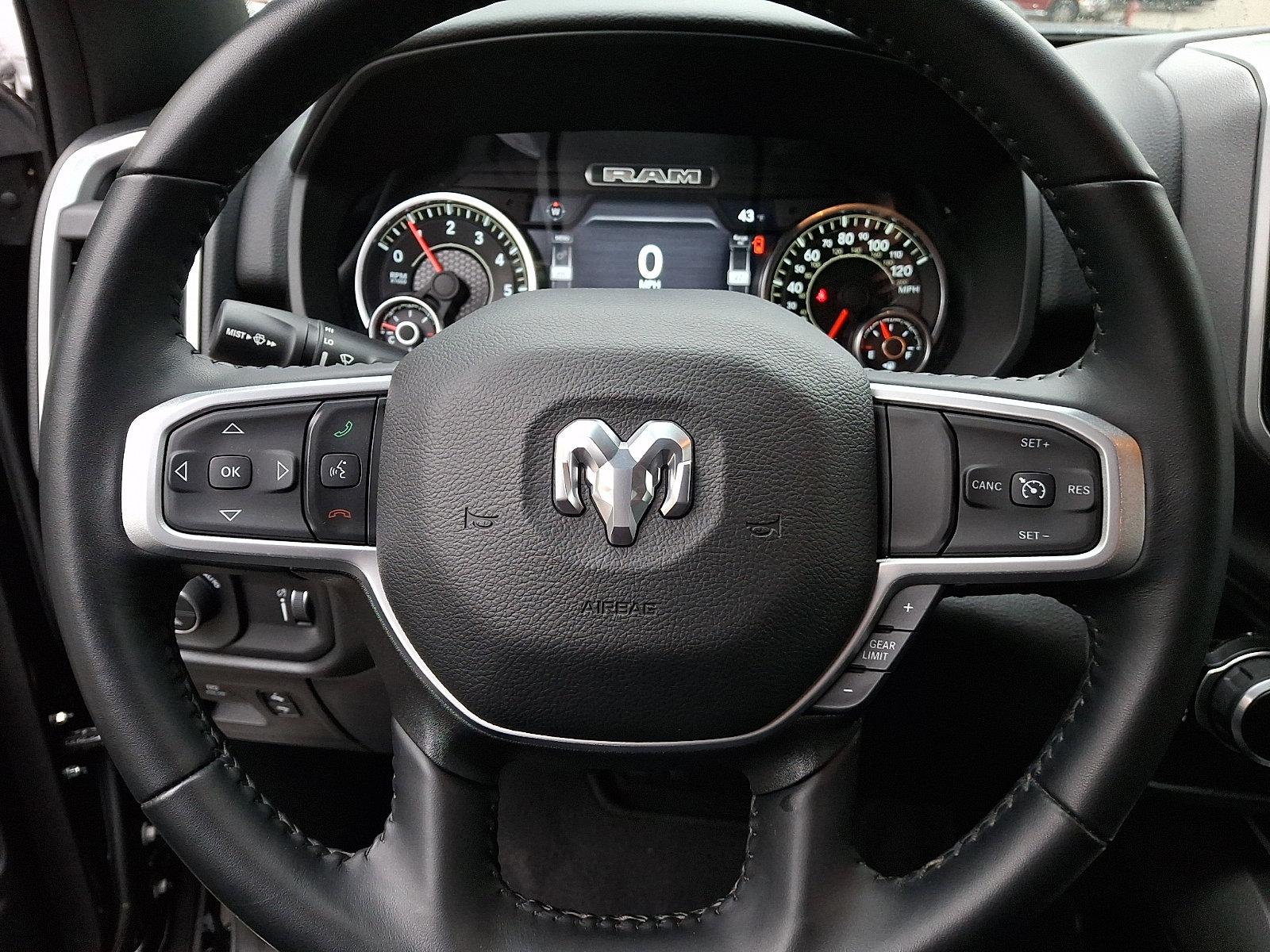 Certified 2022 RAM 1500 Big Horn AWD/4WD image 19