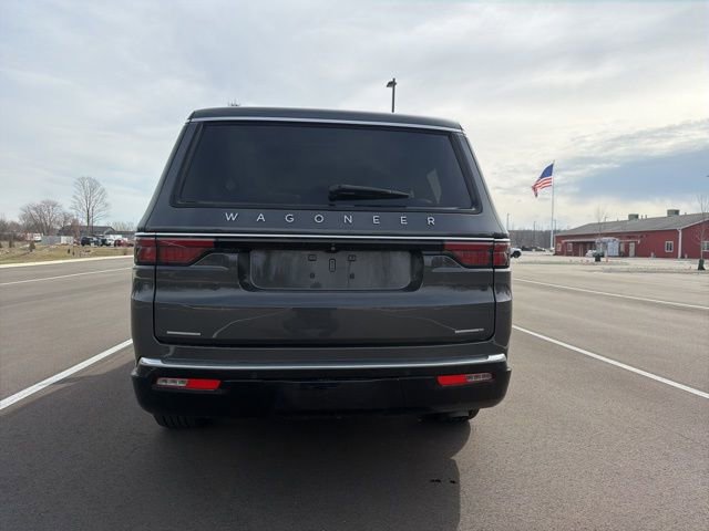 Used 2022 Jeep Wagoneer Series III w/ Premium Group I image 4