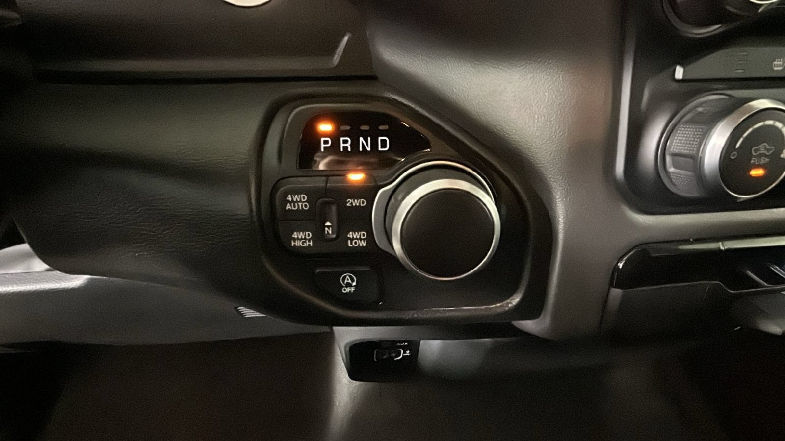 Used 2023 RAM 1500 Big Horn AWD/4WD image 24