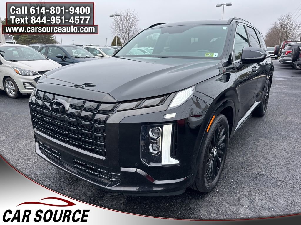 Used 2024 Hyundai Palisade Calligraphy image 2