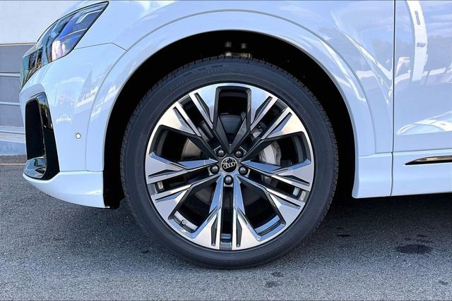New 2026 Audi Q8 Premium Plus AWD/4WD image 11