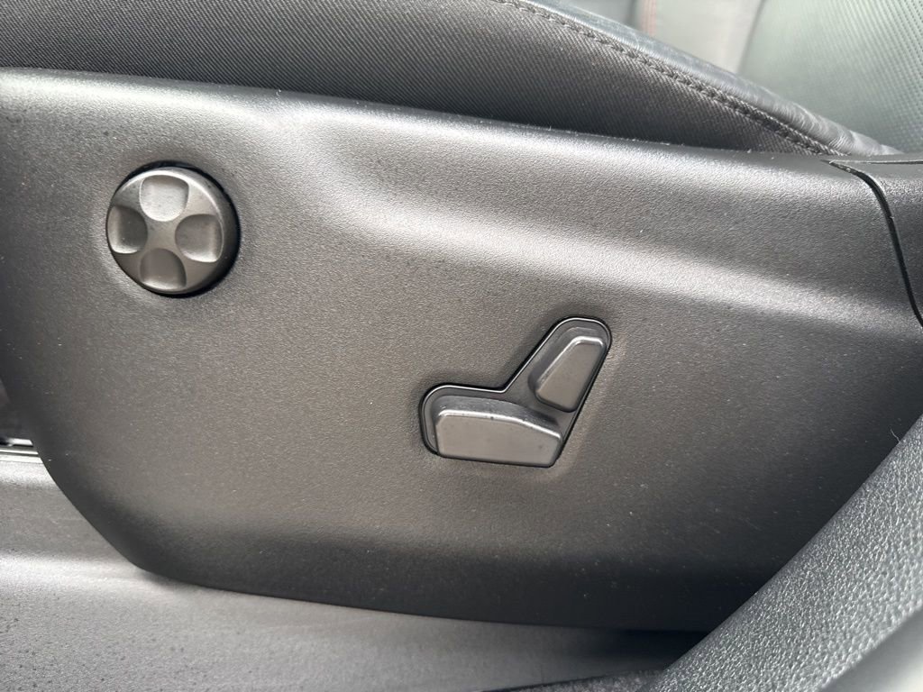 Used 2025 Dodge Durango R/T image 12