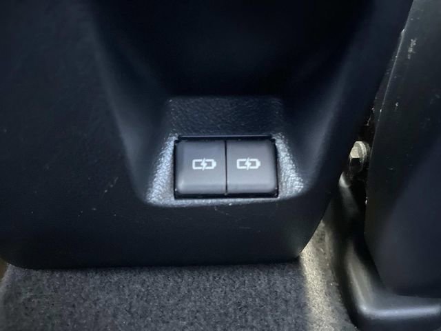 Used 2023 Toyota 4Runner TRD Off-Road image 6