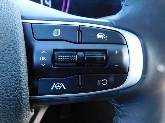 Used 2024 Kia Sportage X-Line w/ X-Line Premium Package image 23