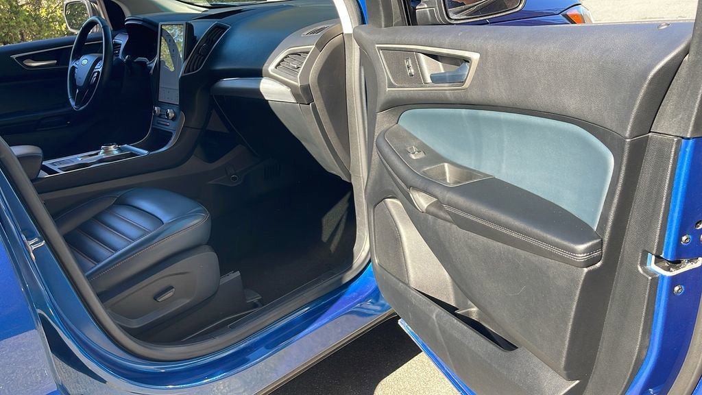 Used 2022 Ford Edge SEL w/ Sport Appearance Package image 32
