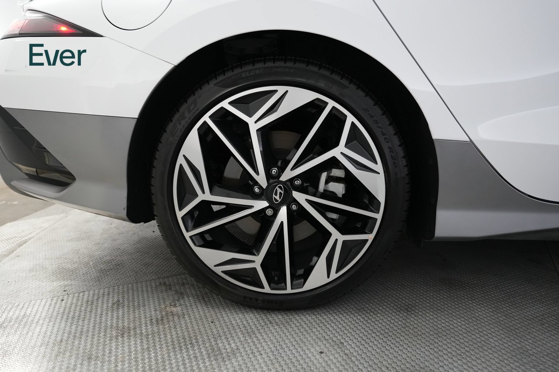 Used 2024 Hyundai Ioniq 6 SEL RWD image 22