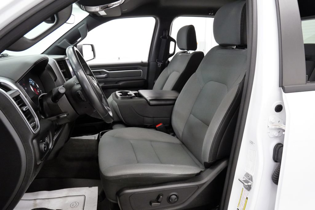 Used 2022 RAM 1500 Big Horn AWD/4WD image 11