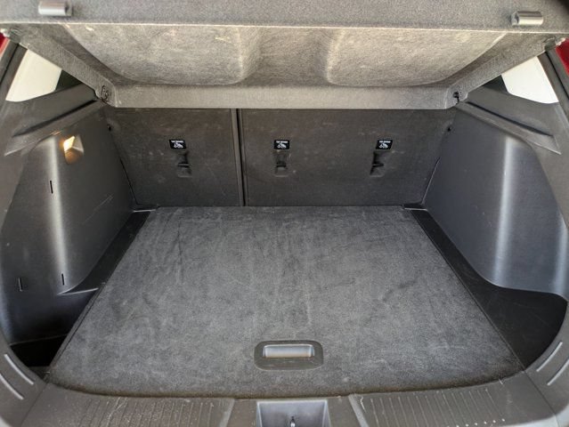Used 2025 Chevrolet Trax LT w/ LT Convenience Package FWD image 26