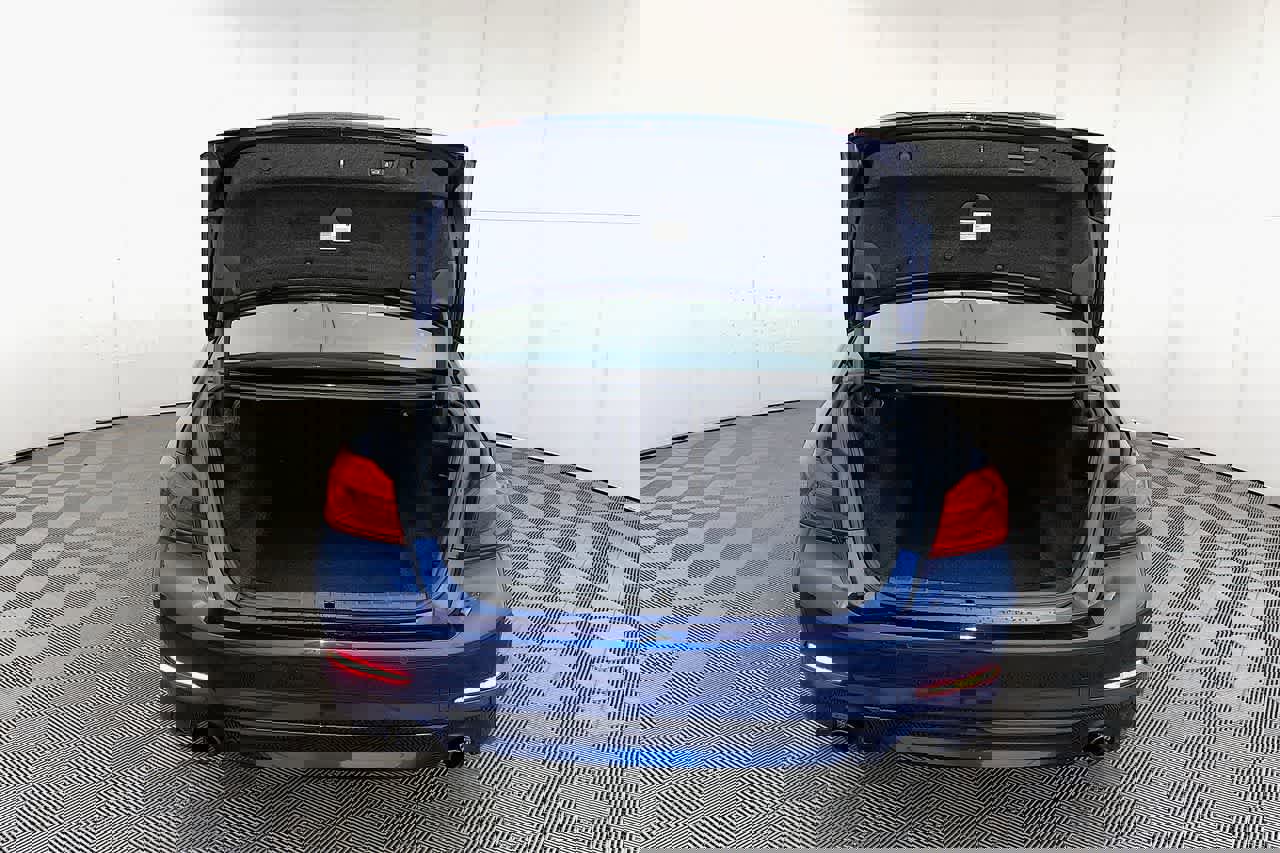 Used 2019 BMW 530i xDrive w/ Convenience Package AWD/4WD image 24