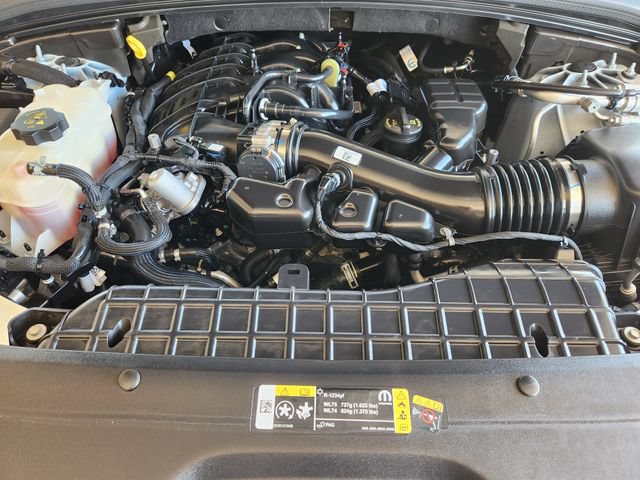 Used 2025 Jeep Grand Cherokee Altitude RWD image 32