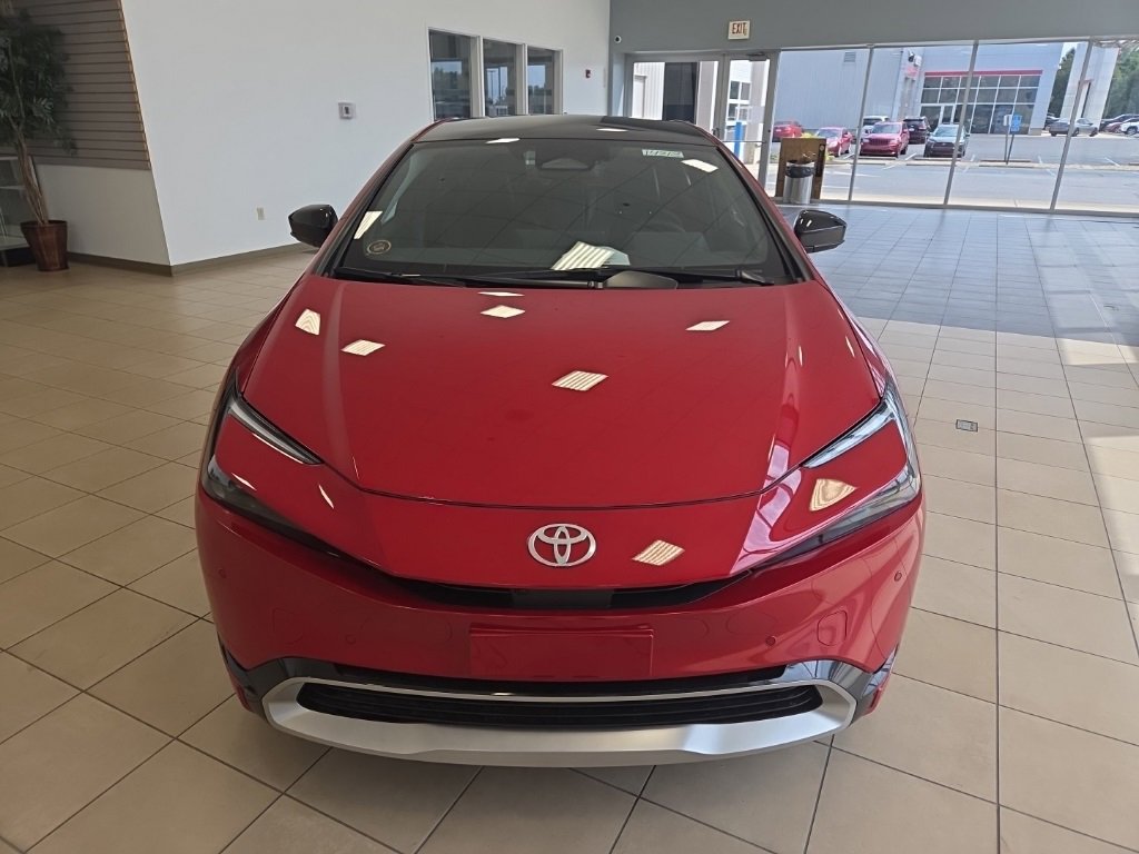 New 2026 Toyota Prius Plug-In Hybrid image 4