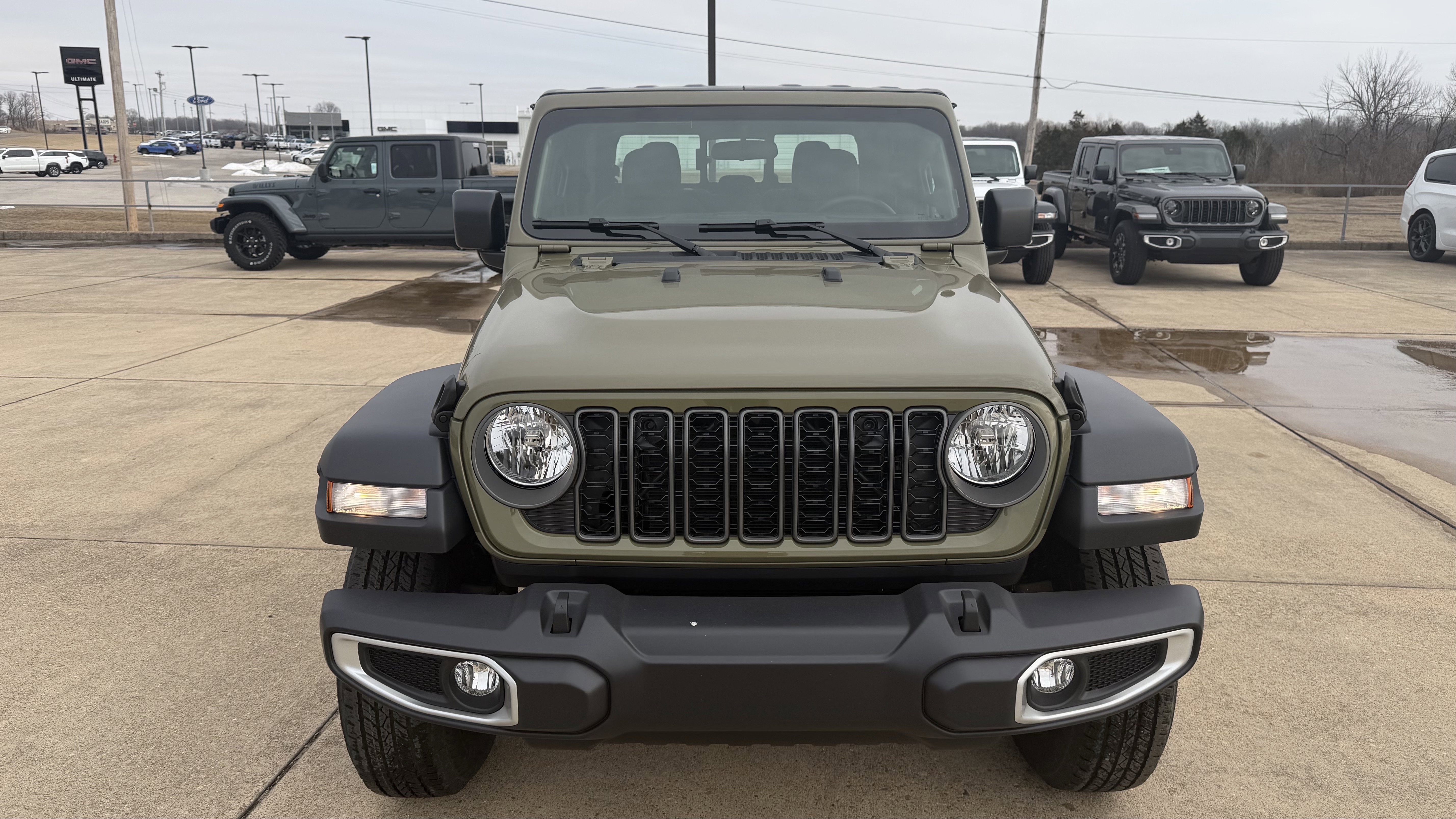 New 2026 Jeep Gladiator Sport AWD/4WD image 3