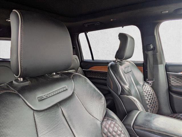 Used 2021 Jeep Grand Cherokee L Summit AWD/4WD image 16
