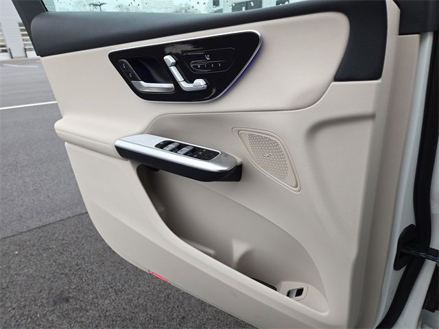 New 2026 Mercedes-Benz GLC 300 4MATIC image 19