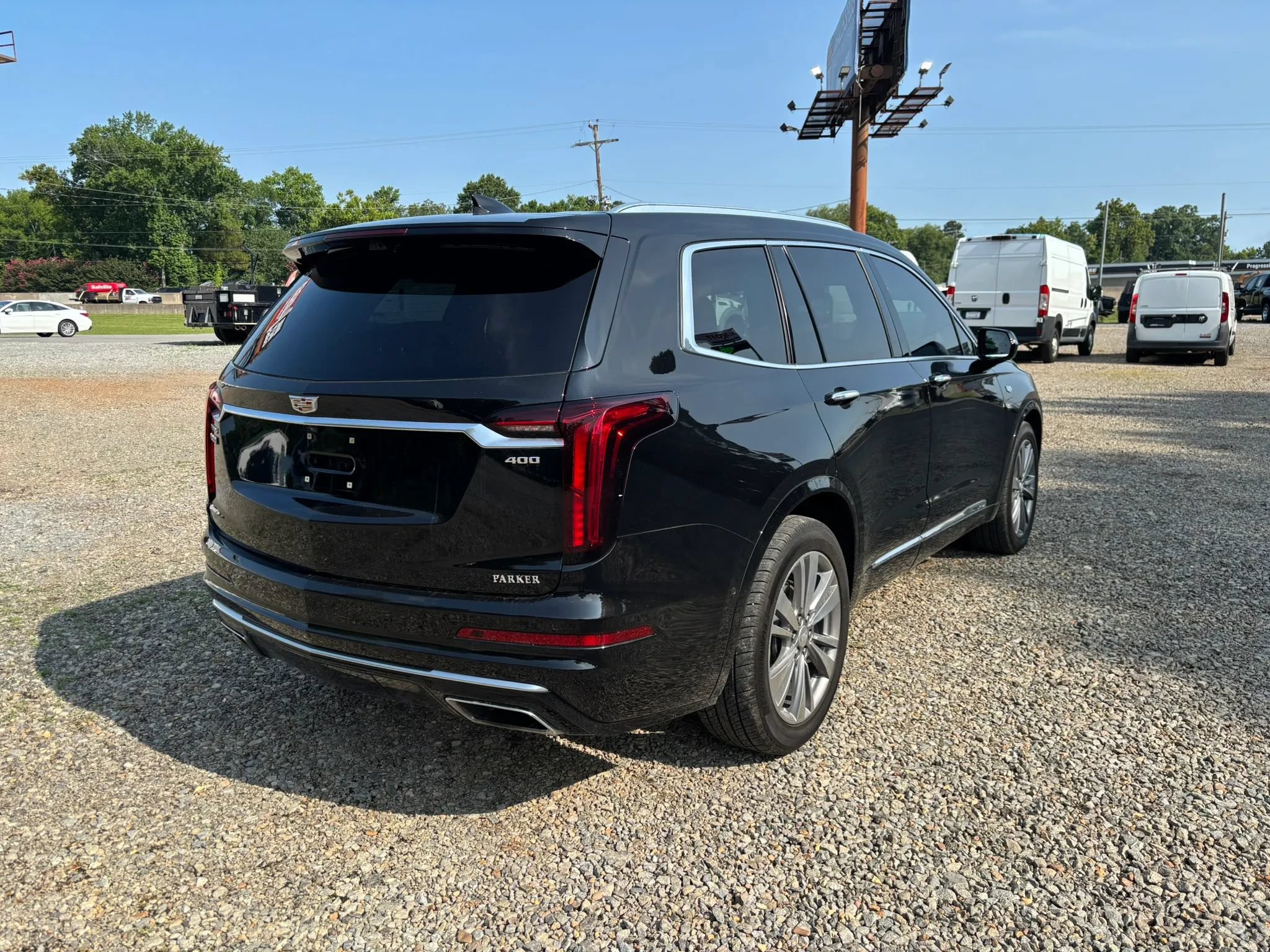 Used 2020 Cadillac XT6 Premium Luxury w/ Platinum Package FWD image 5