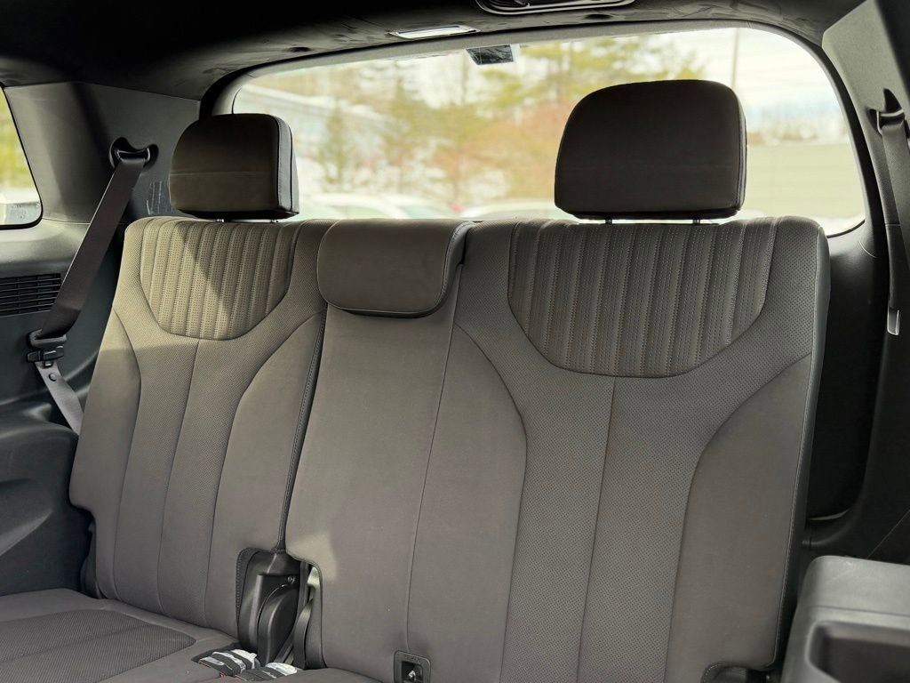Used 2025 Hyundai Palisade Calligraphy image 7