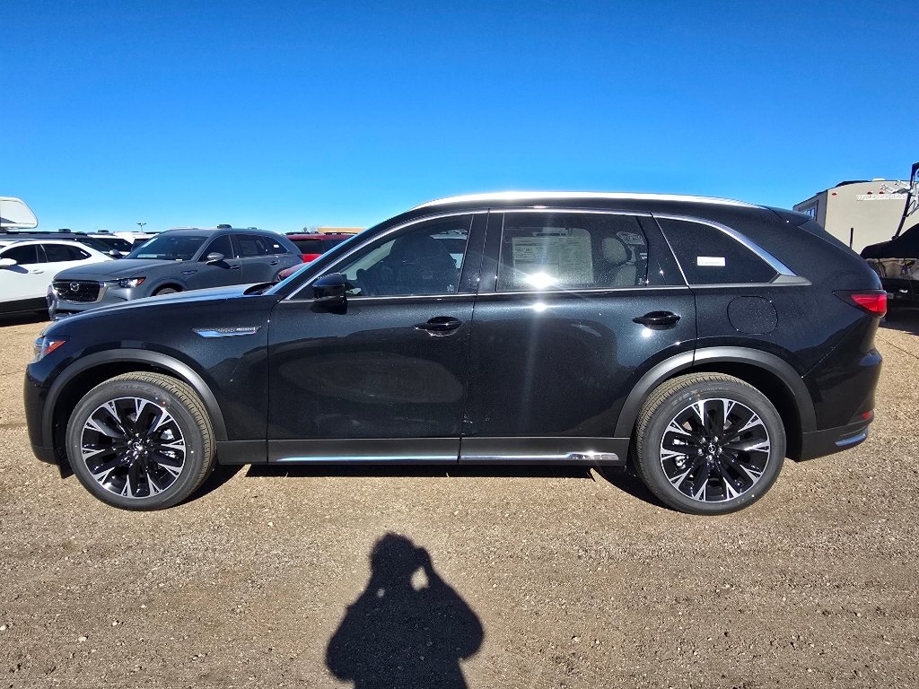 New 2026 MAZDA CX-90 Plug-In Hybrid w/ Premium Plus AWD/4WD image 2