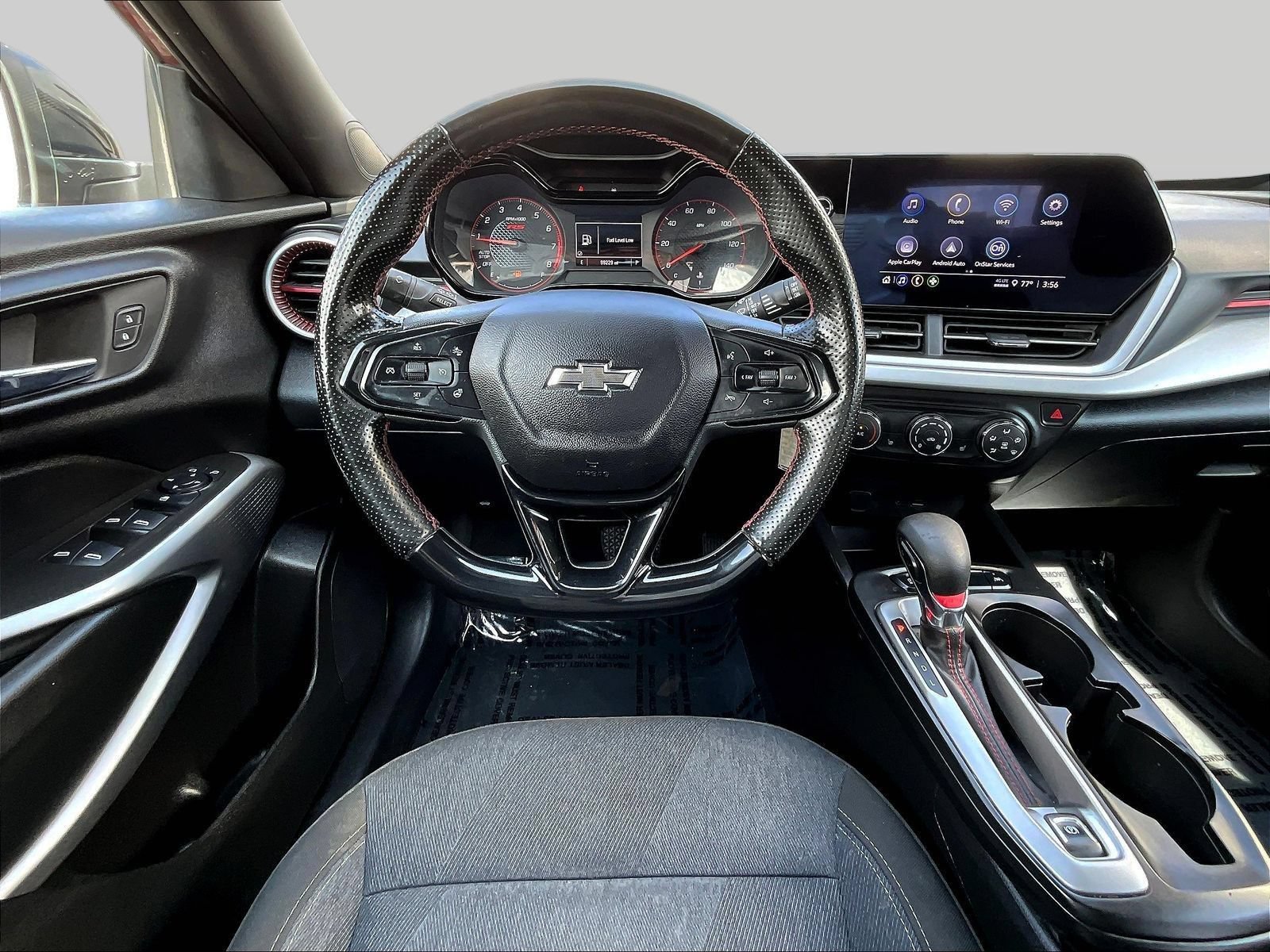 Used 2024 Chevrolet Trax RS FWD image 10