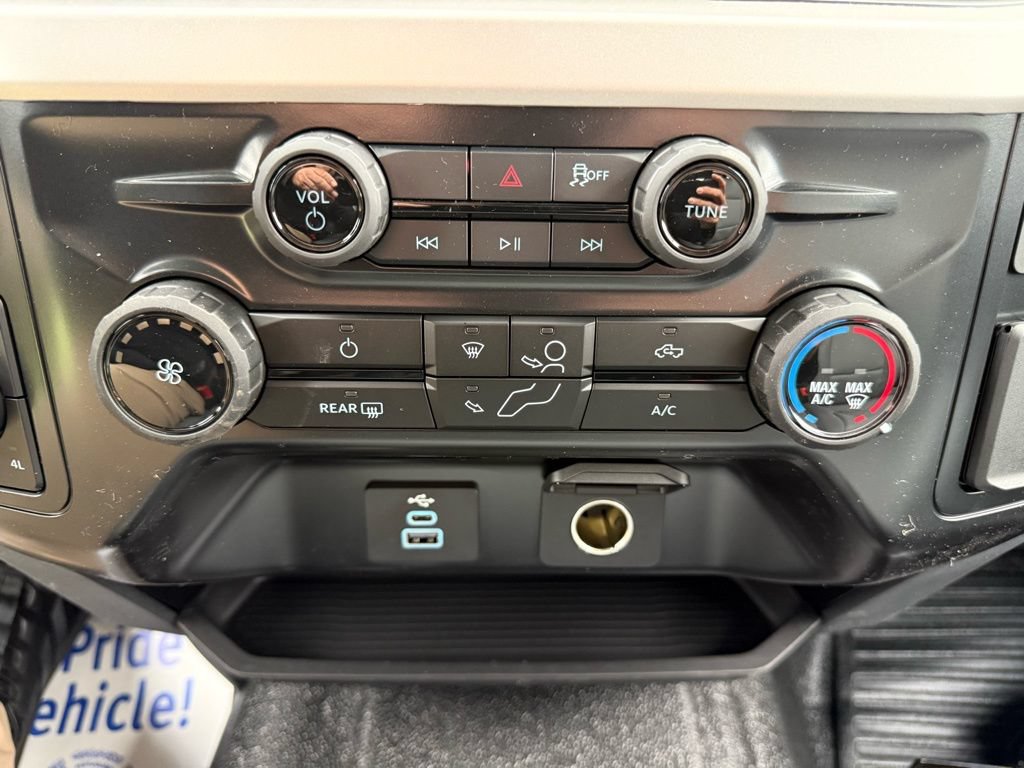 New 2026 Ford F350 XL w/ XL Chrome Package AWD/4WD image 38