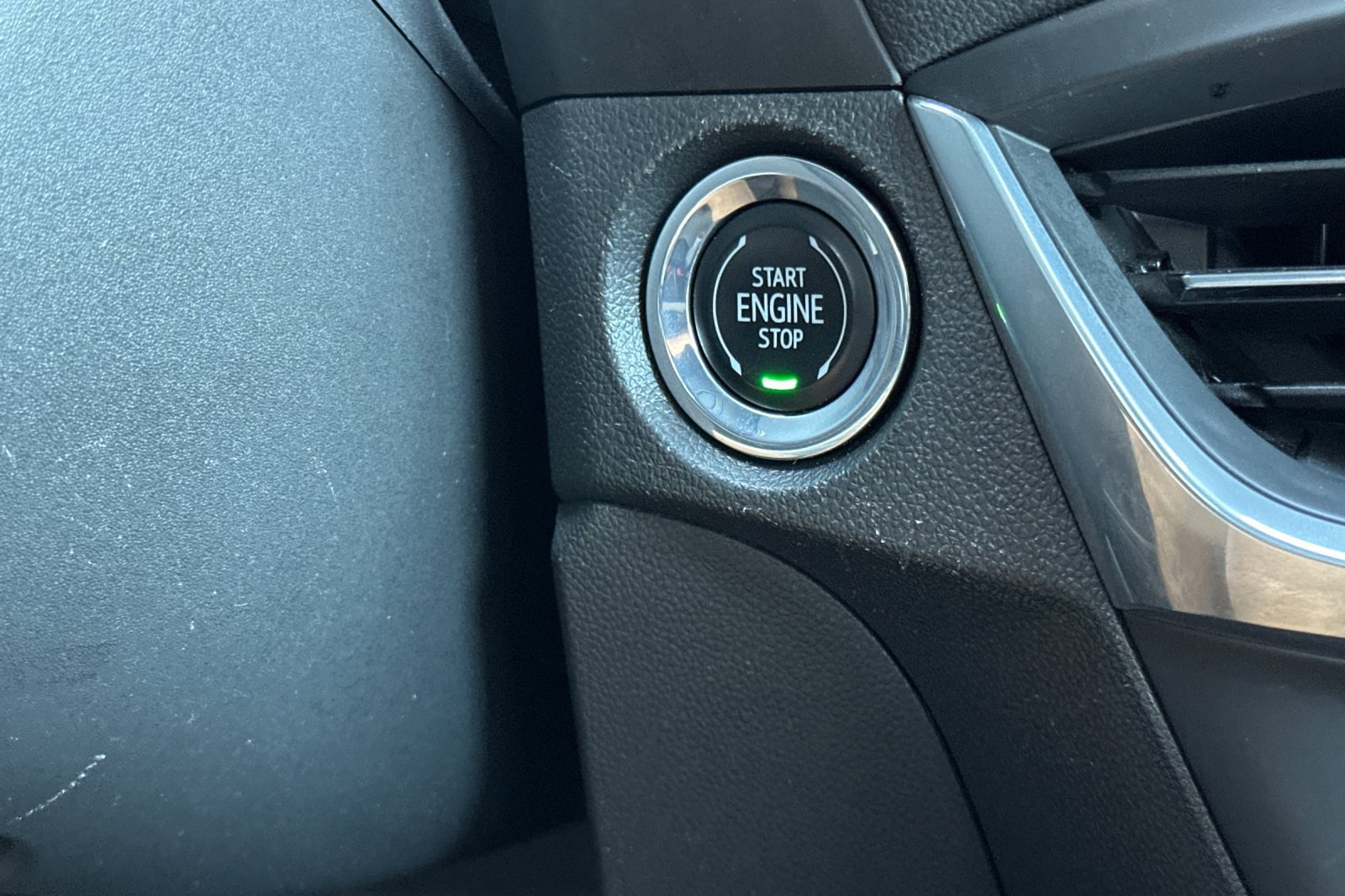 Used 2024 Buick Encore GX Preferred FWD image 22