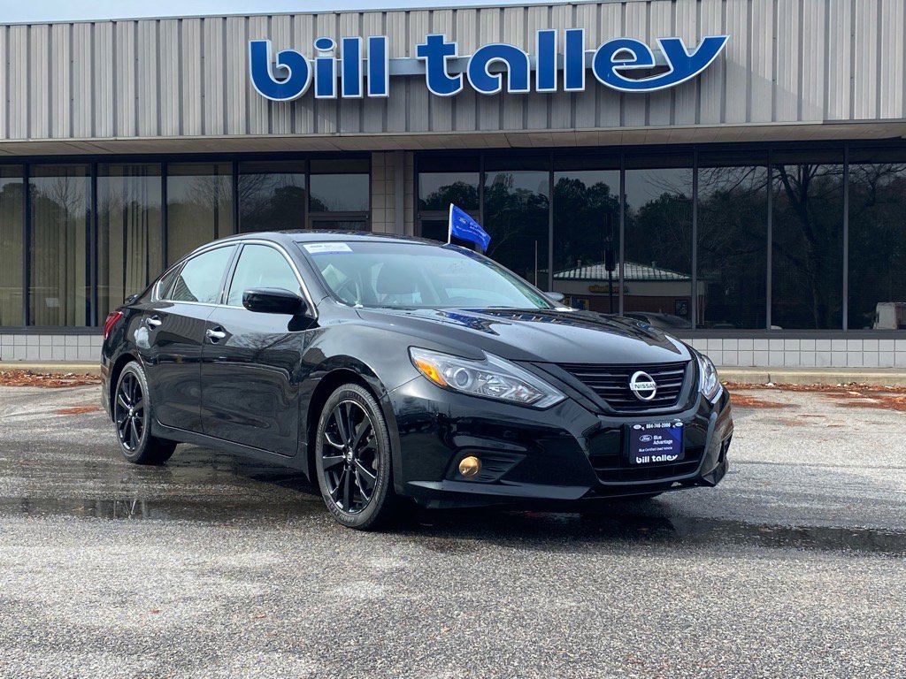 Used 2018 Nissan Altima 2.5 SR w/ SR Midnight Edition image 2