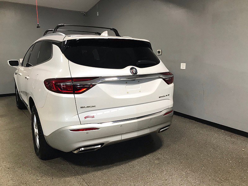 Used 2018 Buick Enclave Essence w/ Trailering Package image 4