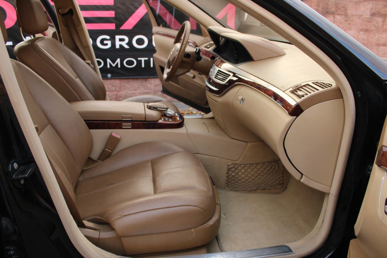 Used 2008 Mercedes-Benz S 550 4MATIC image 10