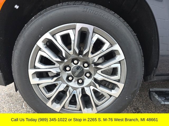 Used 2024 GMC Yukon XL Denali Ultimate w/ LPO, Floor Liner Package image 14