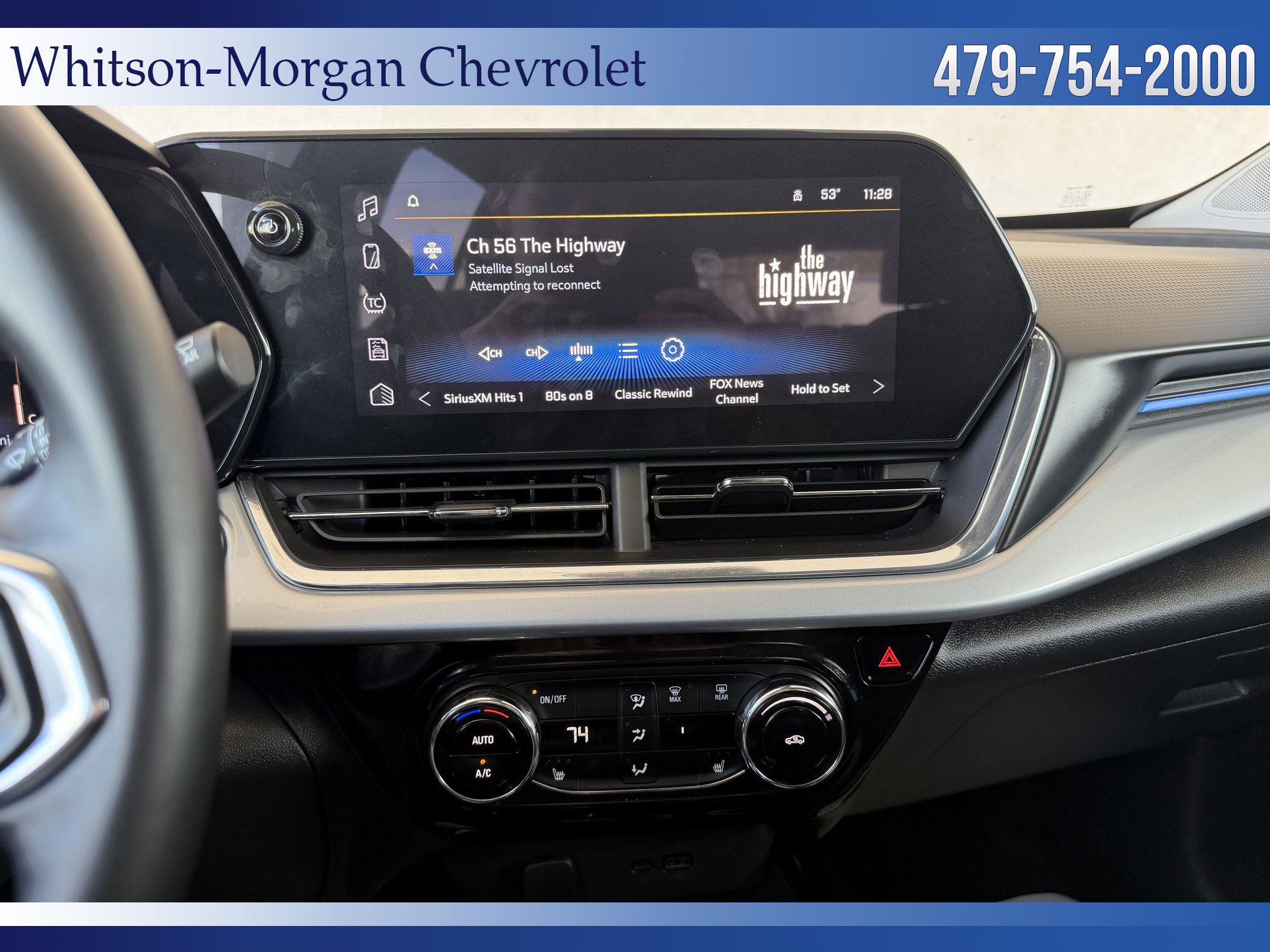 Used 2025 Chevrolet Trax LT w/ LT Convenience Package image 21