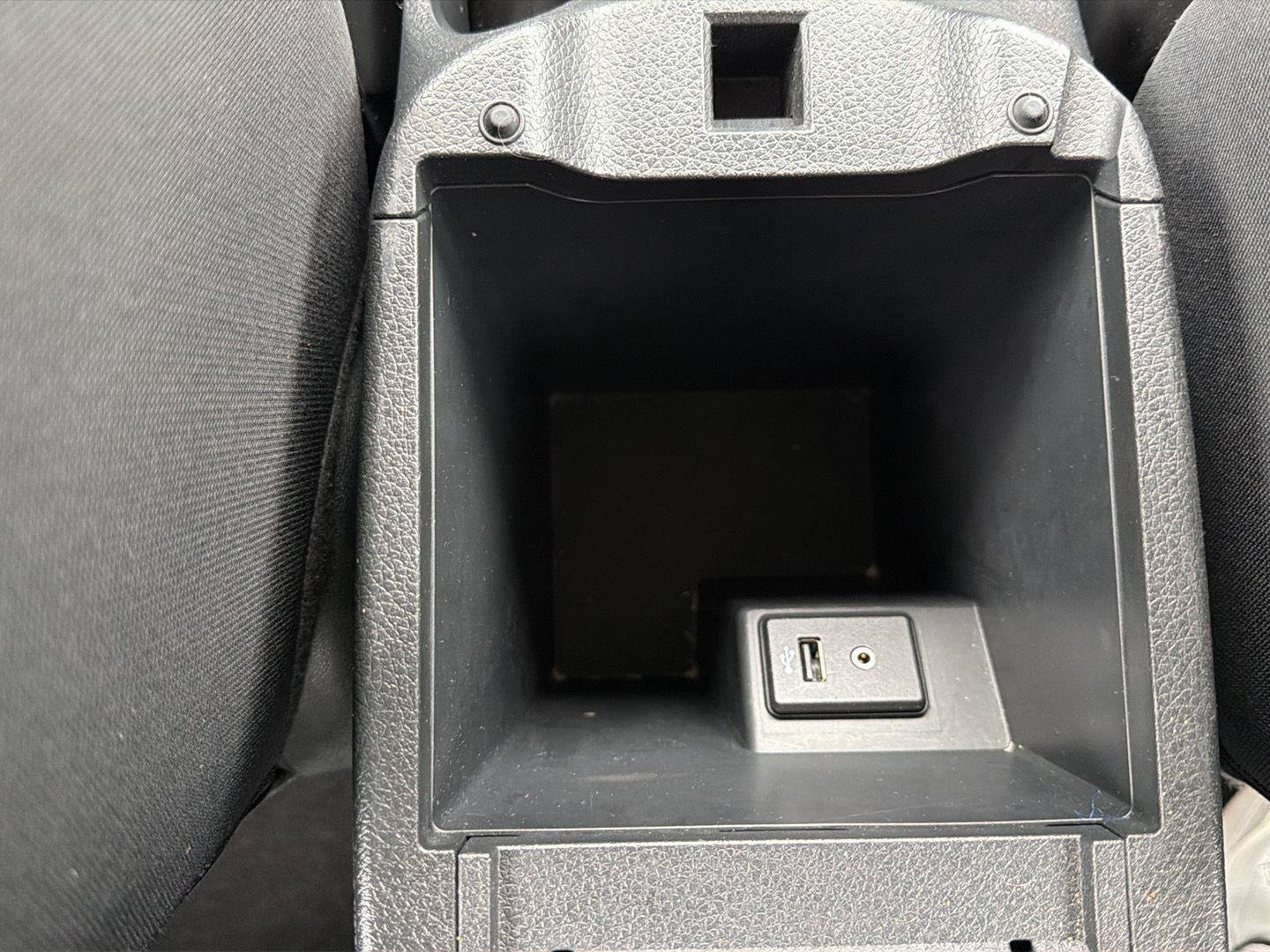 Used 2017 Nissan Sentra SV FWD image 19
