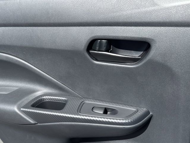 Used 2025 Nissan Versa S w/ Trunk Package image 13