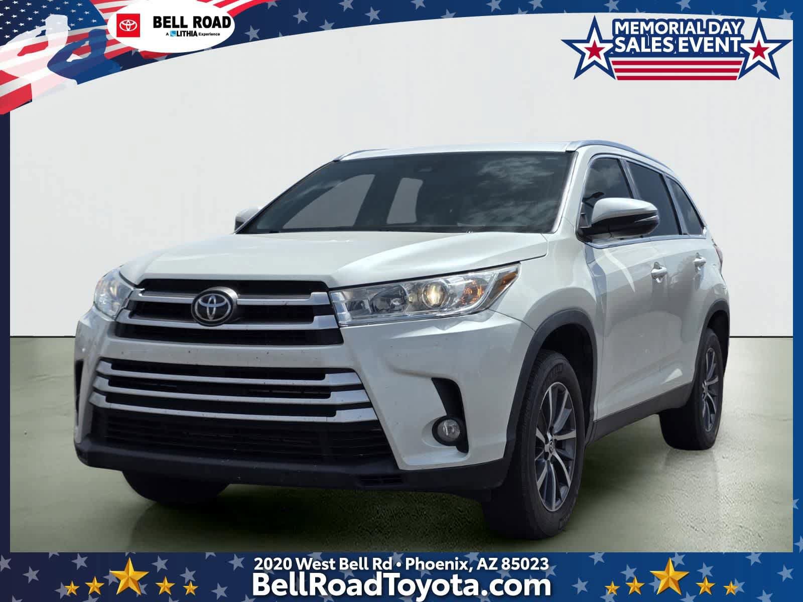 Used 2019 Toyota Highlander XLE w/ Carpet Mat Package (TMS) FWD image 1