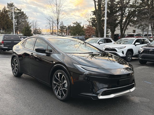 New 2026 Toyota Prius Plug-In Hybrid image 3