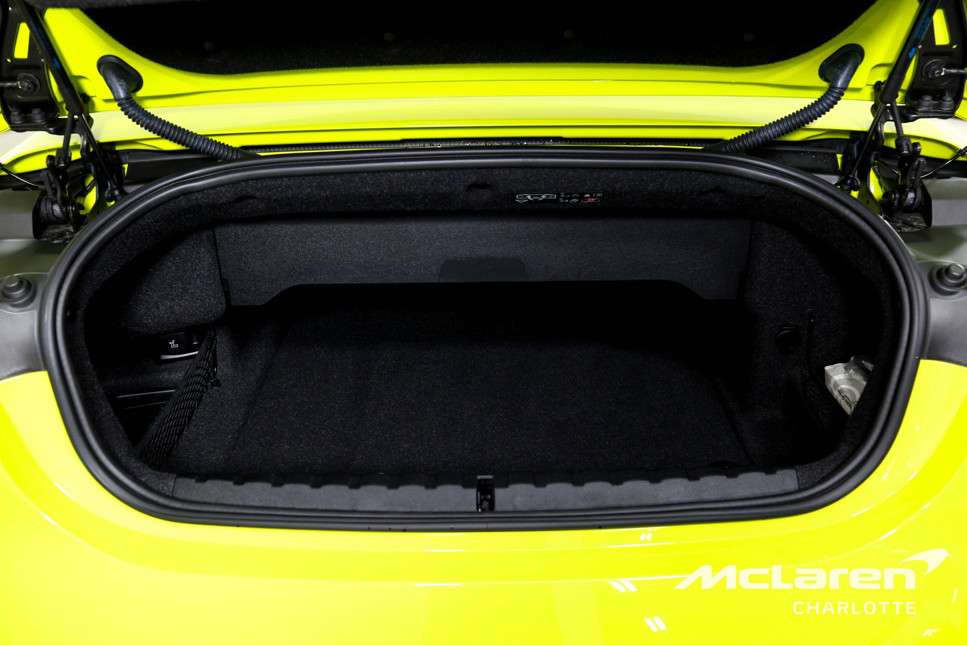 Used 2023 BMW M4 xDrive Competition w/ M Carbon Exterior Package image 18