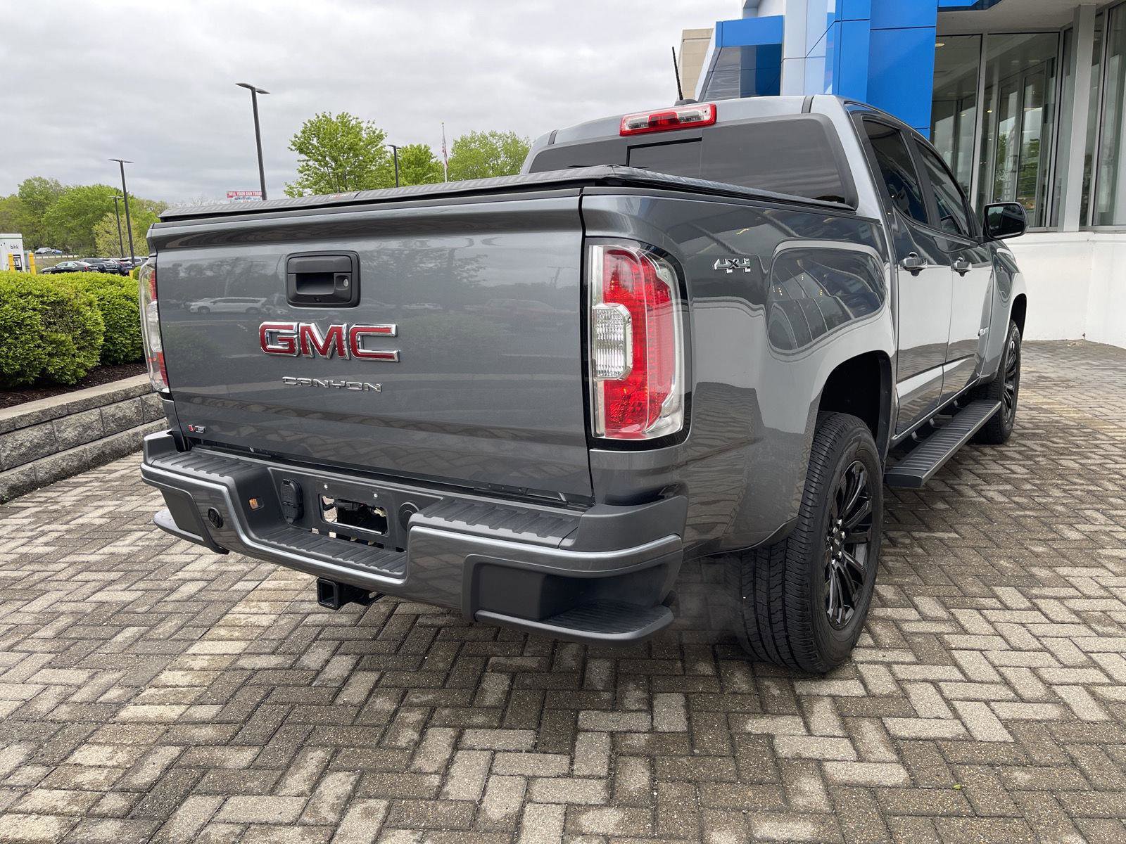 Used 2022 GMC Canyon Elevation w/ Trailering Package AWD/4WD image 5