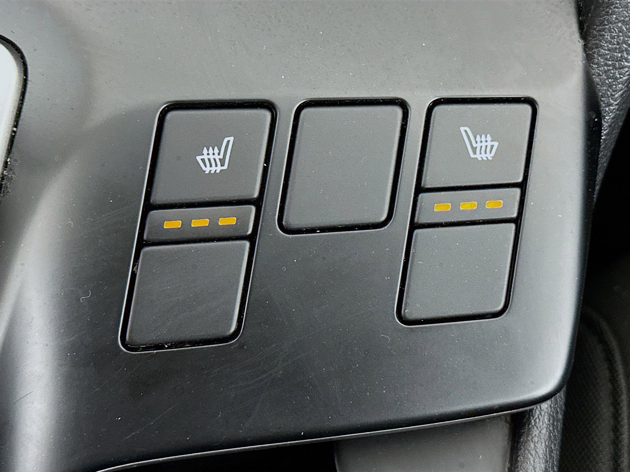 Used 2025 Kia Sportage LX AWD/4WD image 25