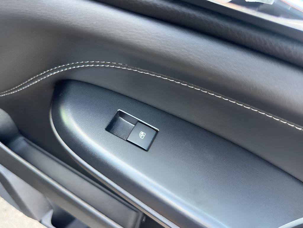 Used 2013 Cadillac SRX Performance FWD image 34