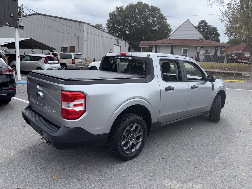 Used 2023 Ford Maverick XLT image 5
