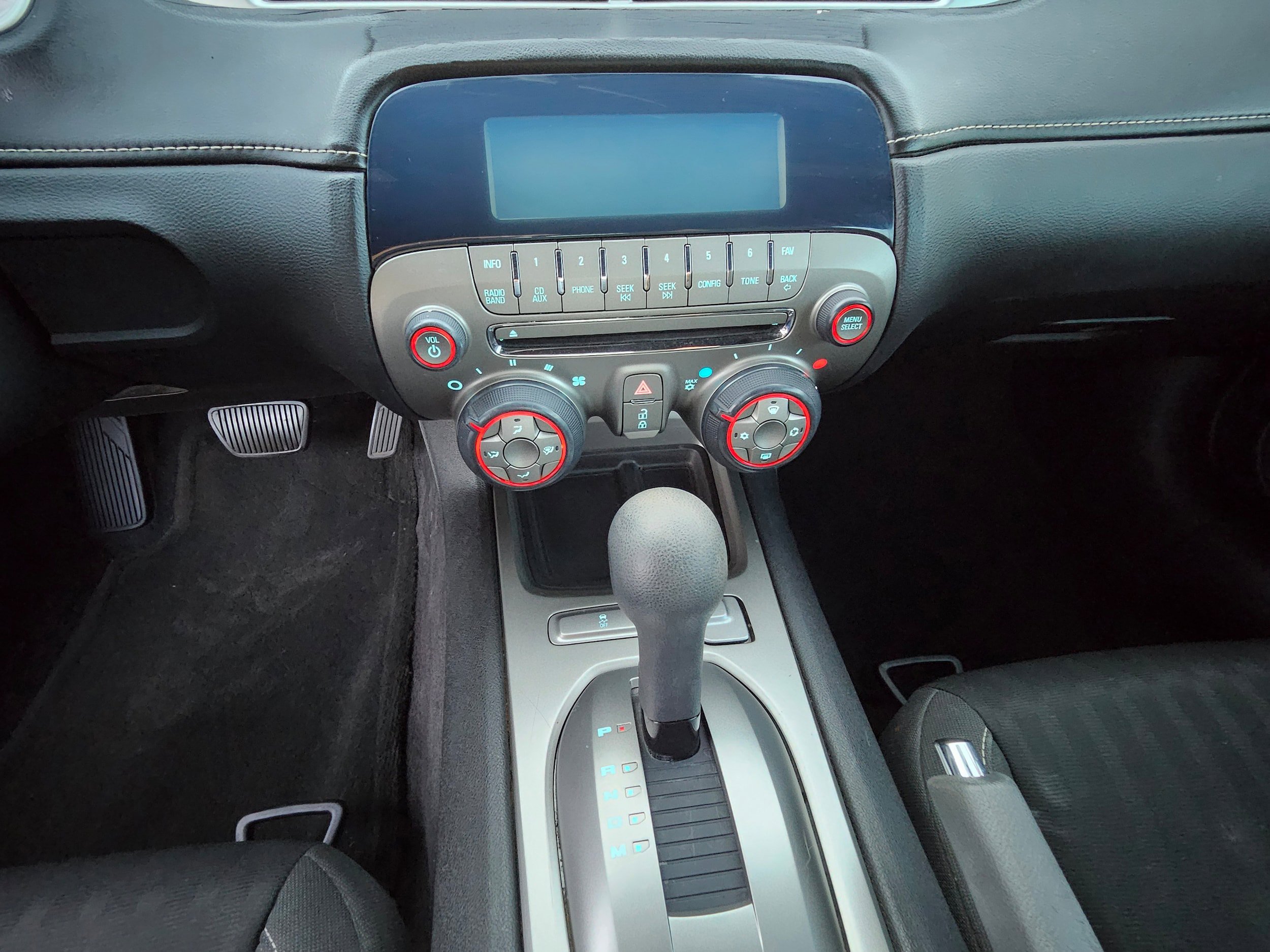 Used 2015 Chevrolet Camaro LS RWD image 16