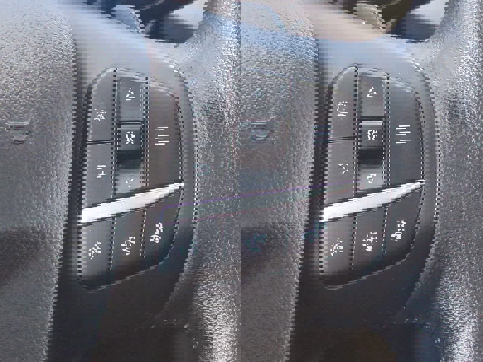 Used 2020 Ford Escape Titanium image 26