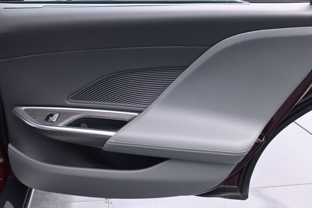 Used 2024 Lucid Air Touring AWD/4WD image 21