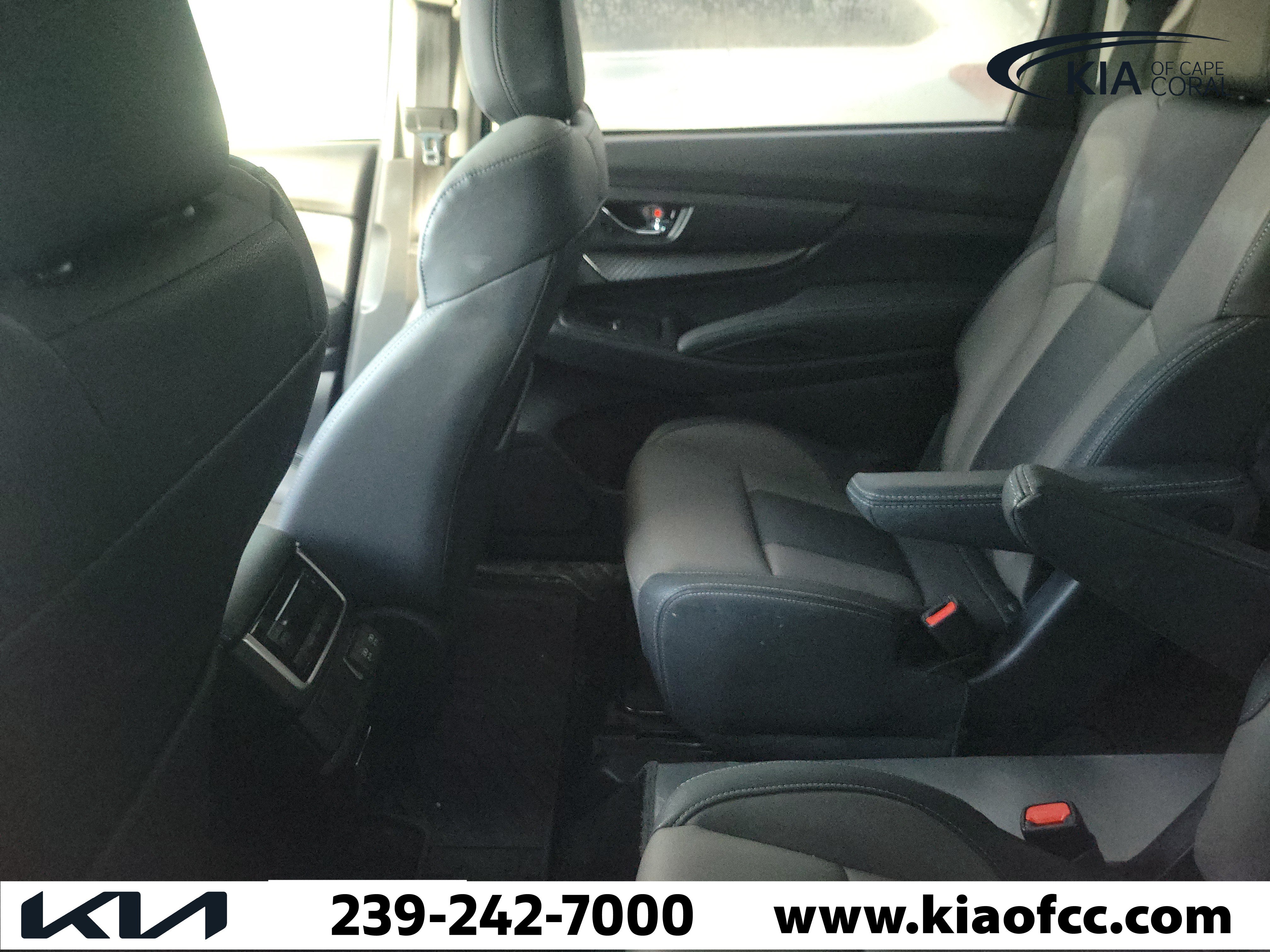 Used 2022 Subaru Ascent Onyx Edition AWD/4WD image 10