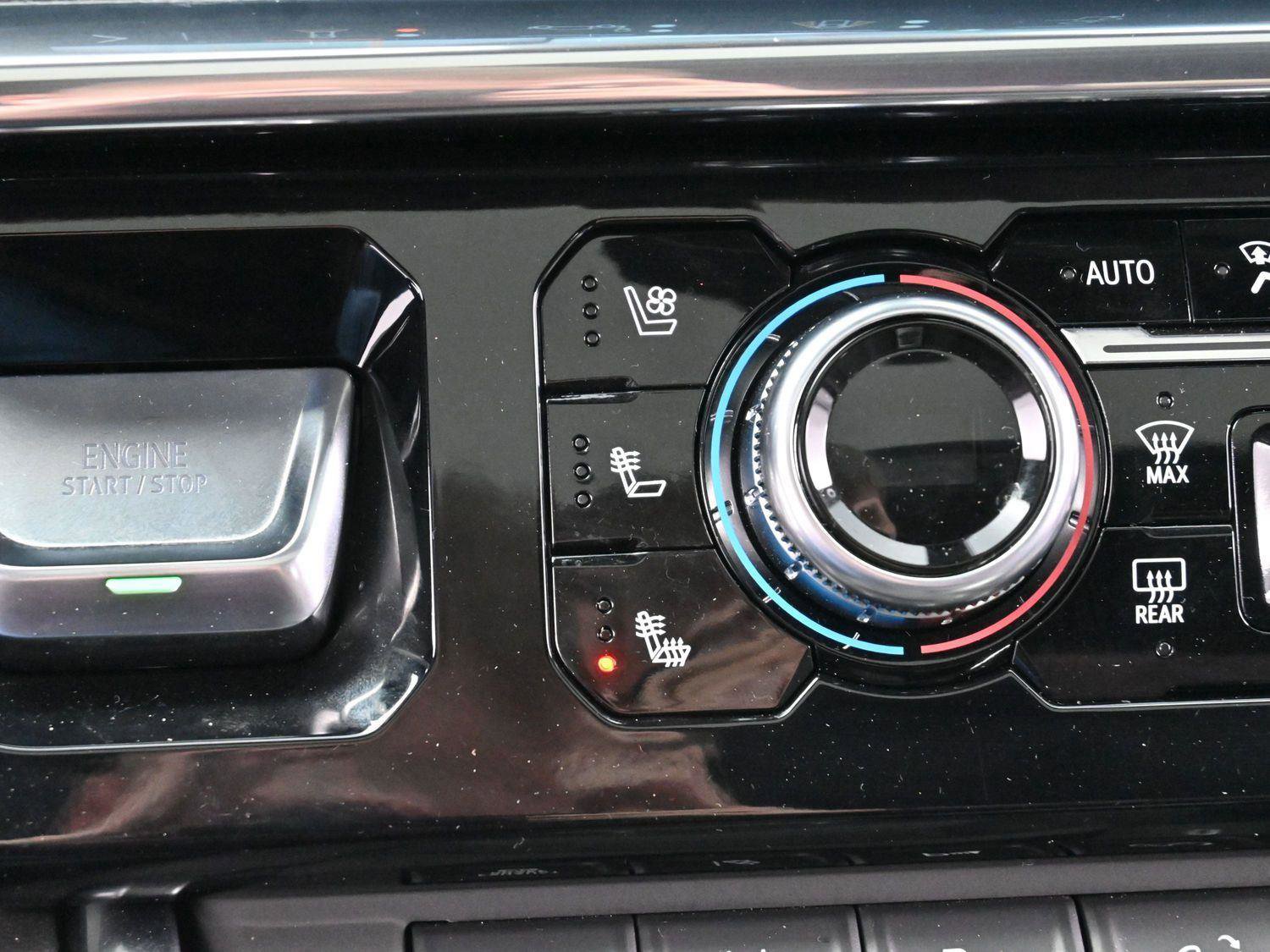 Used 2024 GMC Sierra 2500 Denali w/ Denali Reserve Package image 27