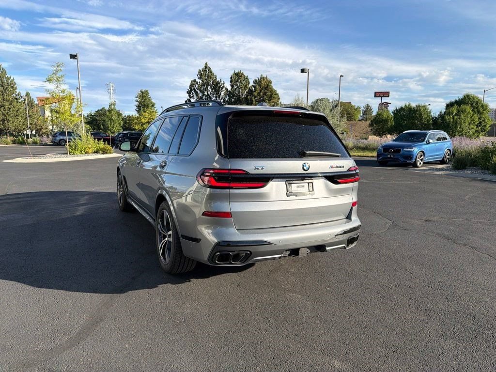 Used 2025 BMW X7 M60i w/ Executive Package AWD/4WD image 3